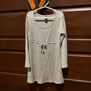 Old Navy Gray Ribbed Knit Long Sleeve Dress with Drawstring